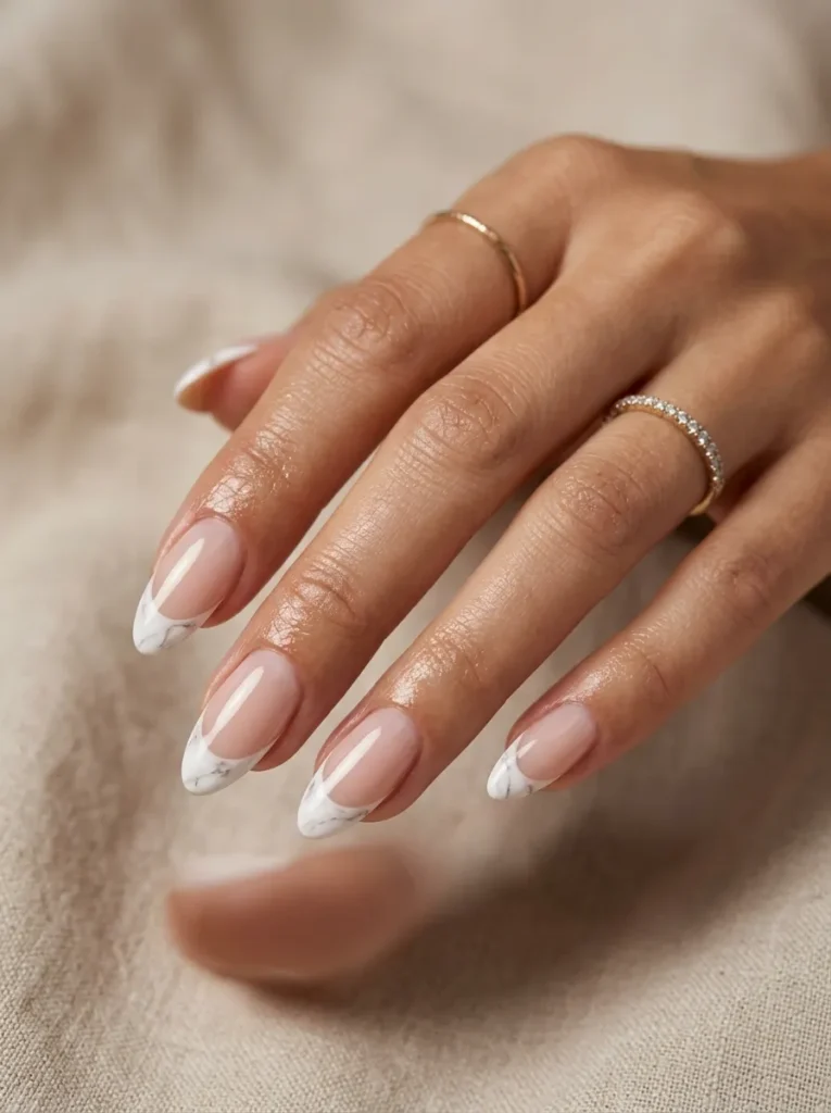 17. marble french tips 202608170609