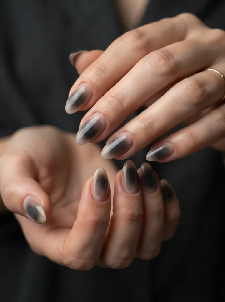 8. smoky aura nails 202608220135