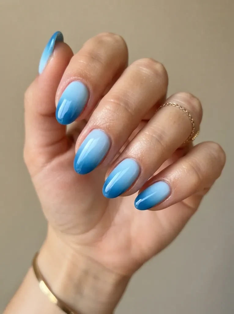 19. two shades of blue 202608182342